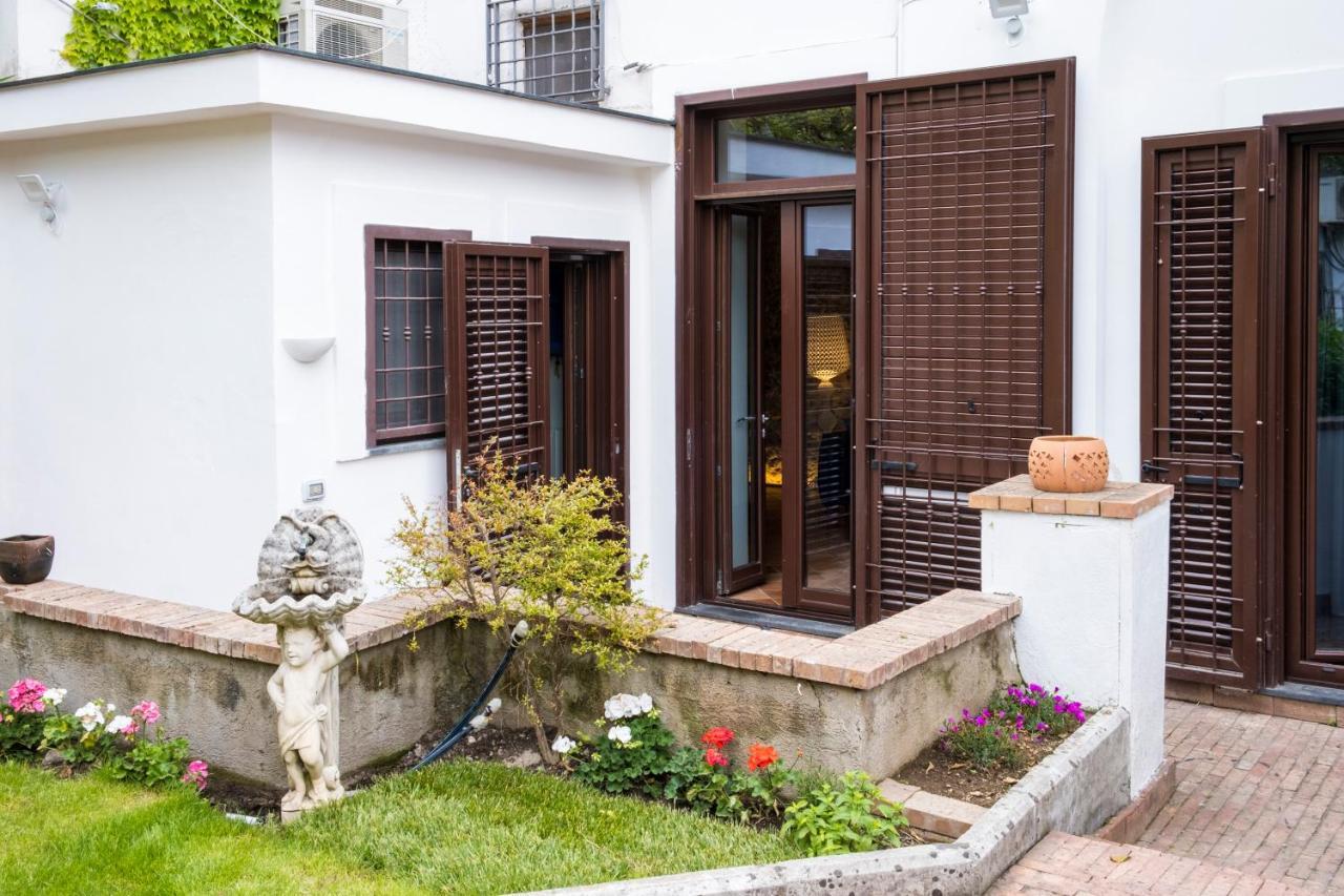 House Garden San Lorenzo Salerno Esterno foto